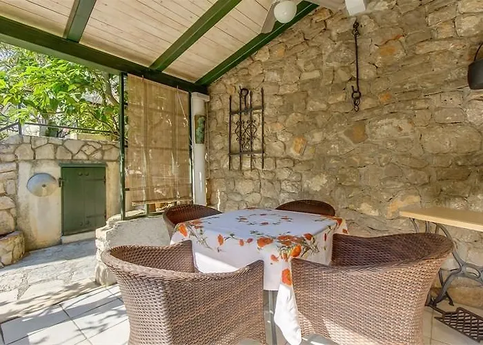 Apartment Julia Veli Losinj